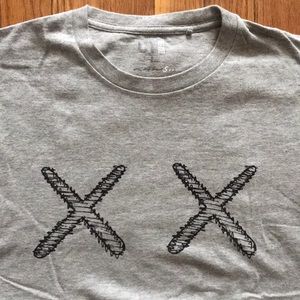 KAWS x Uniqlo T-shirt